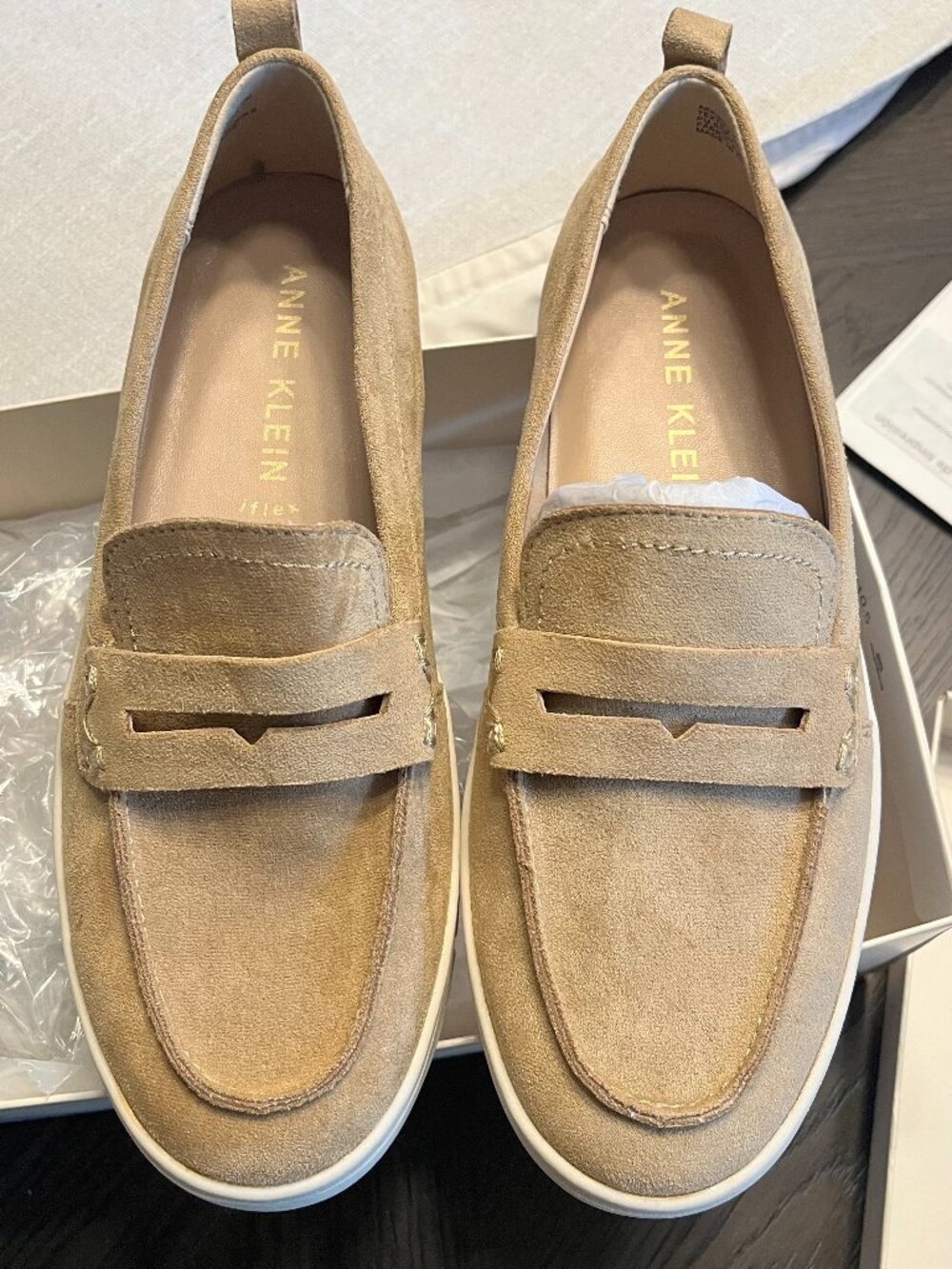 Anne KleinWomen's Kinetic Slip On Loafers in Sand Suede and Black Size 7.5